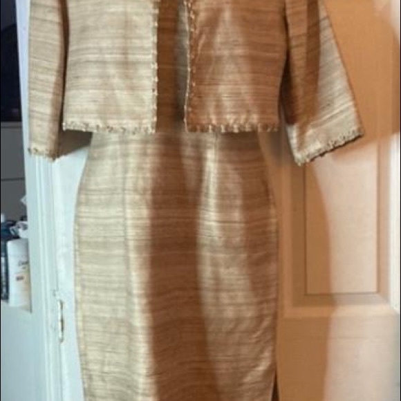 Women’s Set - Picture 5 of 5